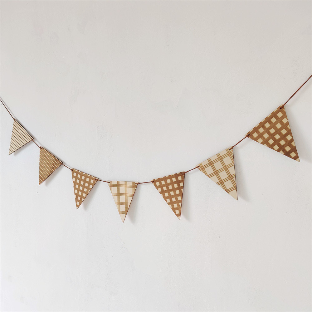Bắc Âu Bằng Gỗ Tam Giác Cờ Tre - đánh giá và giá Baby Nursery Bunting